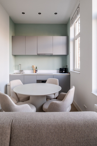 Dining 5, Modern 1 BR Apartment Rotterdam West, Rotterdam