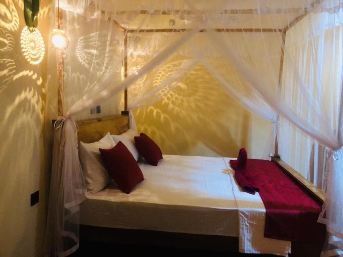 Room 3, The Rustic Cabanas - Arugambay, Pothuvil