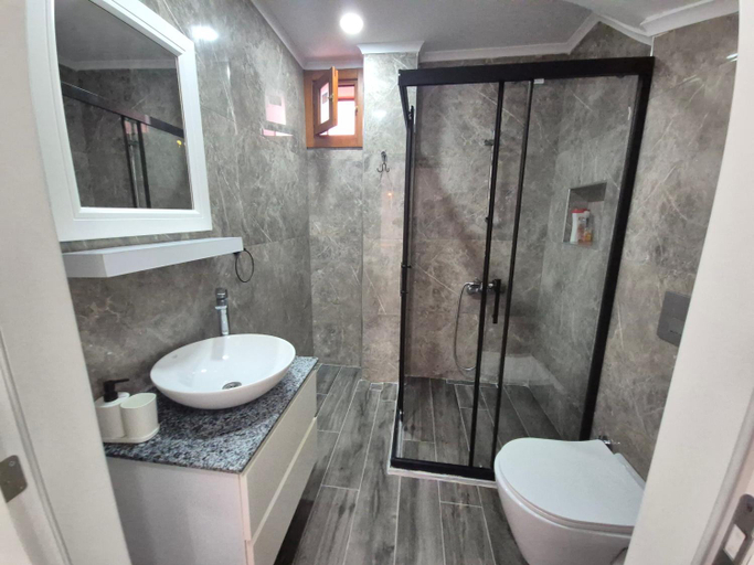 Bathroom 3, Sabah Homes, Antalya