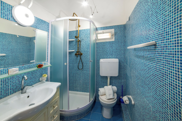 Bathroom 5, Villino Salentum With Private Pool and Garden, Lecce