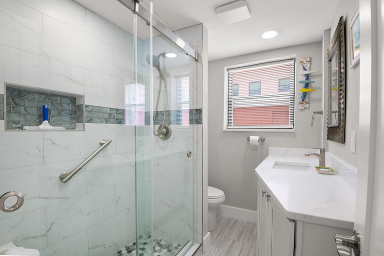 Bathroom 3, Gulf Winds Resort by Travel Resort Services, Pinellas