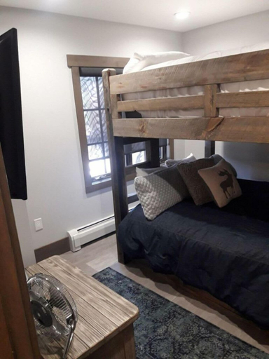 Bedroom 3, Experience Modern Relaxation & Luxury At Its Best!, Summit