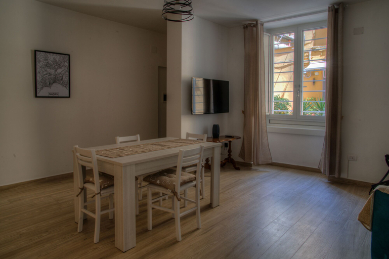 Living area 3, Corso Vittorio Emanuele 110/c, Napoli