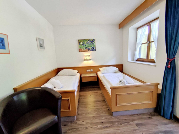 Bedroom 4, Pfrontener Hof, Ostallgäu