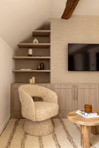 Separate living room