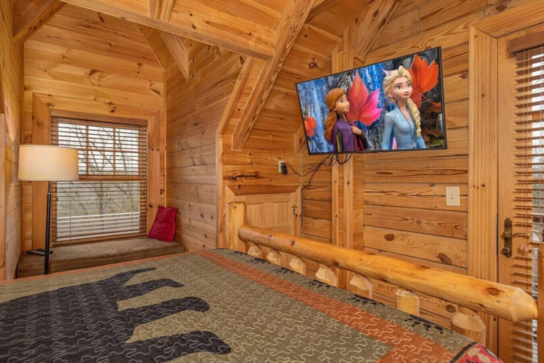 Interior 4, 492a) Mountain View 4BR With Hot Tub!, Sevier