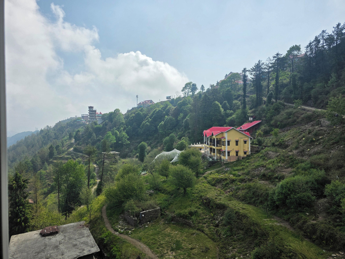 View from property 2, Mist Valley By Zenia, Shimla