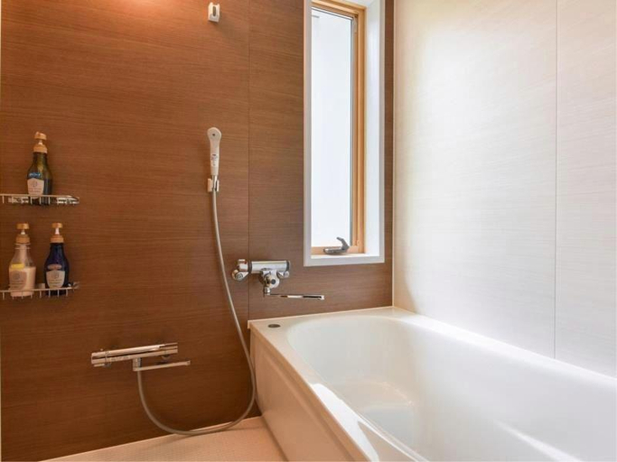 Bathroom 4, Ryokan Hokumon Yashiki, Hagi