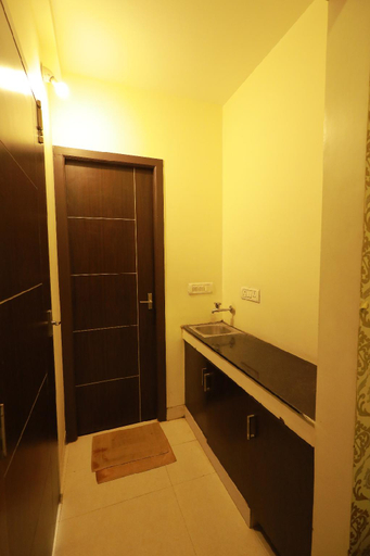 Bathroom 4, HOTEL ROYAL ELITE, Madurai