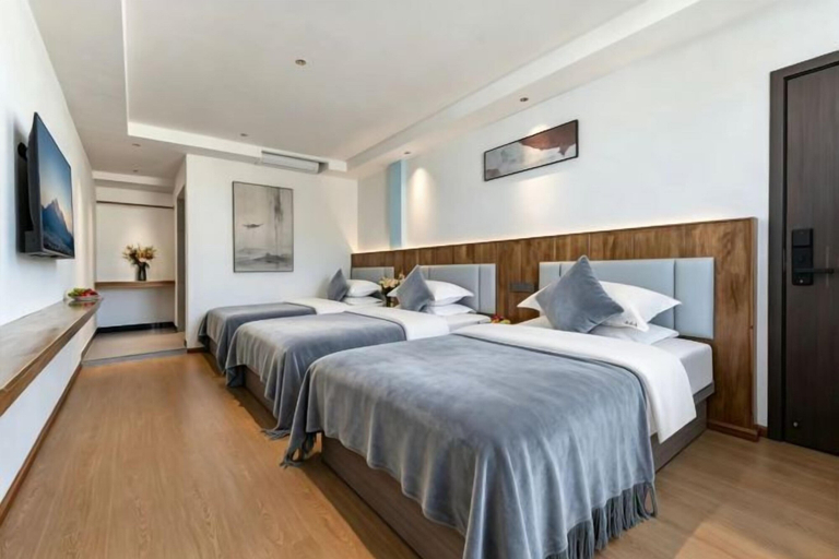 Bedroom 3, YUNZHINAN HOTEL, Lijiang