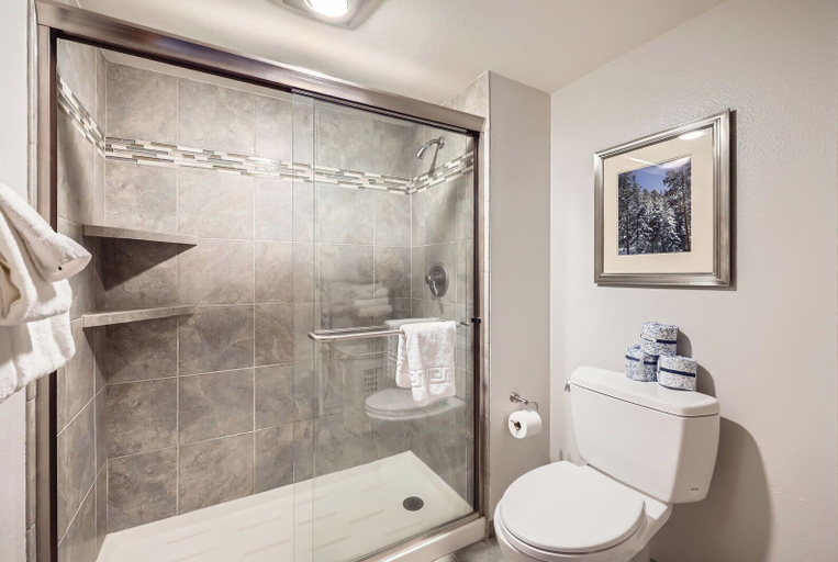 Bathroom 3, Keystone MTN Haven!, Summit