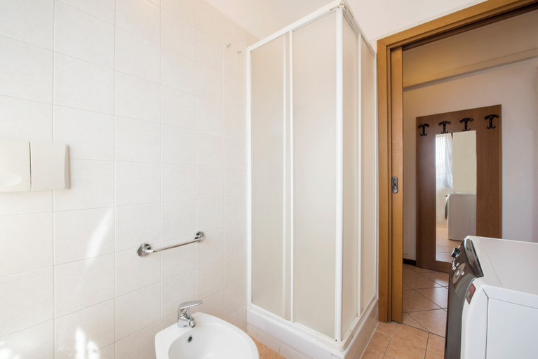 Bathroom 3, Lambrate Retreat, Milano