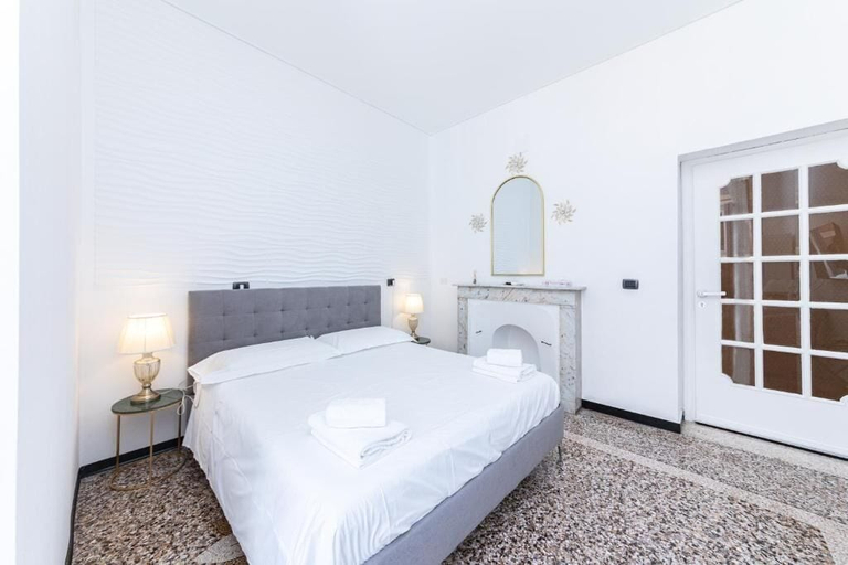 Room 3, GALIA ROOMS, Genova
