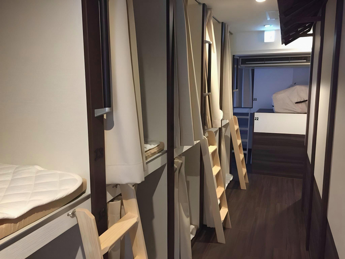 Bedroom 3, bnbplus shinbashi, Minato
