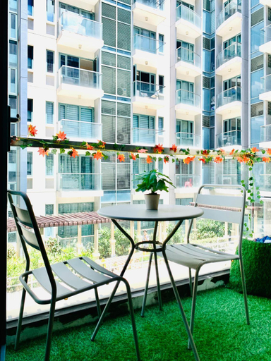 Others 5, Condo across terminal 3-Two palm tree, Pasay City