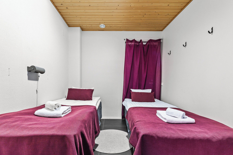Room 3, Nordic 3BR Apt next to Ski Slopes, Lapland