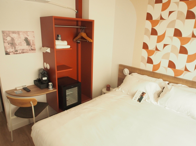 Others 5, Kyriad - Royan Plage, Charente-Maritime