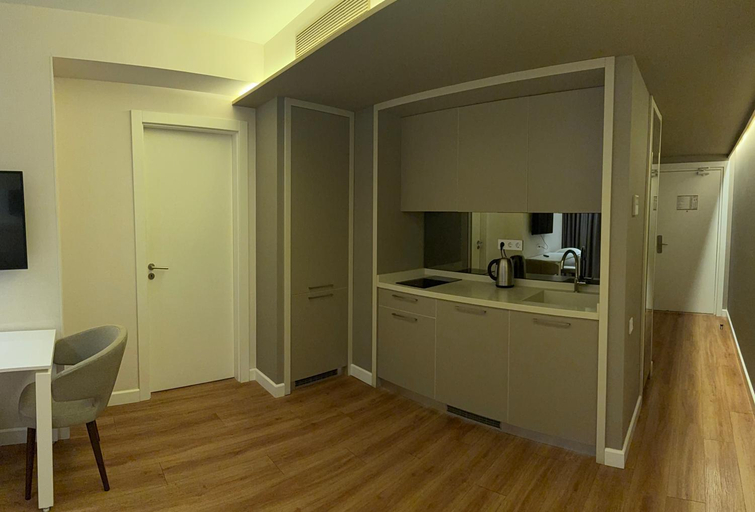 Kitchen, Alliance Place, Batumi