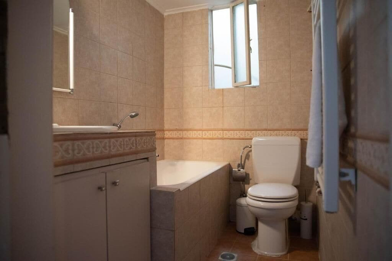Bathroom, Nikea apartment near Piraeus port II, Attica