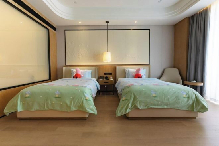 Bedroom 3, Xiangyi Hotel, Zhenjiang