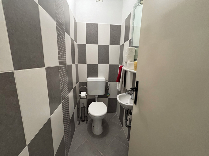 Bathroom 4, Apartman Karlo, Crikvenica