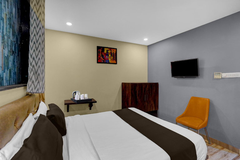 View 3, Townhouse Z Square Mall Formerly The Mall Road Inn, Kanpur Nagar