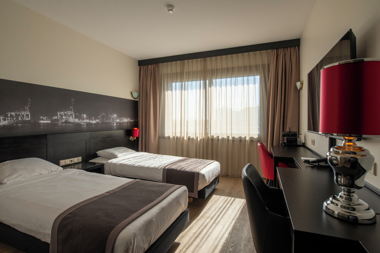 Bedroom 4, Bastion Hotel Vlaardingen, Vlaardingen