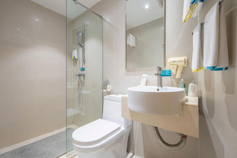 Bathroom 3, City Comfort Inn Yulin Yuntiangong RT Mart, Yulin