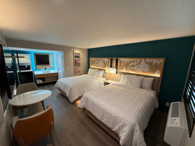 Bedroom 4, Harbor bay inn, Orange