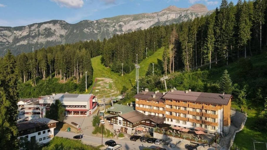 Exterior & Views, Hotel Selva, Trento