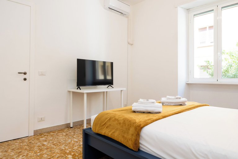 Interior 3, Pandolfo Apartment, Rome