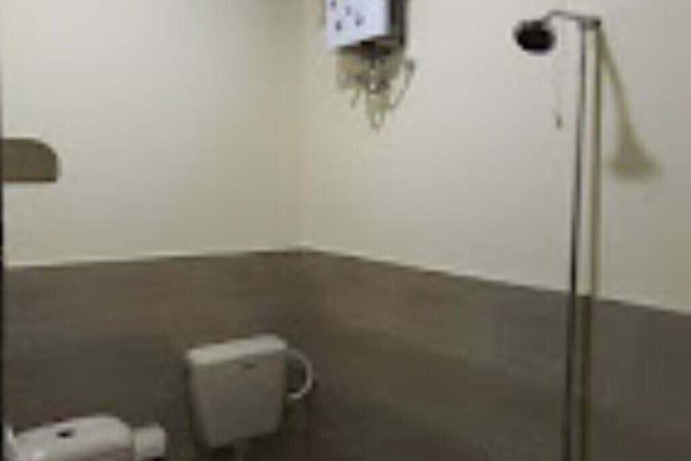 Bathroom, Bed & Bread, Northern Areas