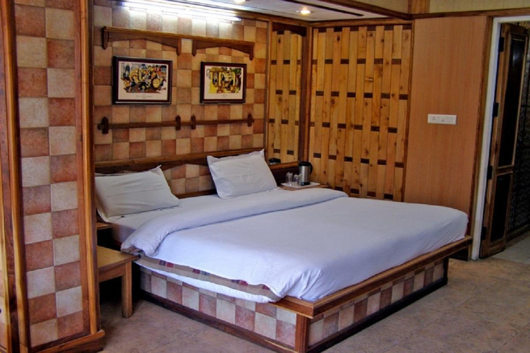Bedroom 2, Hotel Channi Raja Nainital, Uttarakhand , Nainital