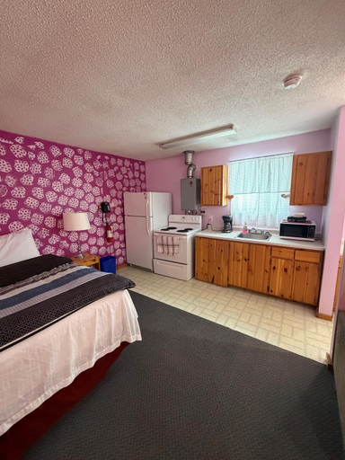 Bedroom, Glenview Cottages, Algoma