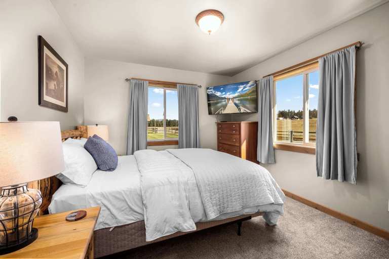 Room 4, Glacier River Ranch - Middle Fork, Flathead