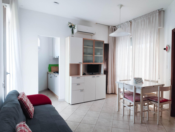 Others 4, Perfect stay just steps from the beach, Venezia