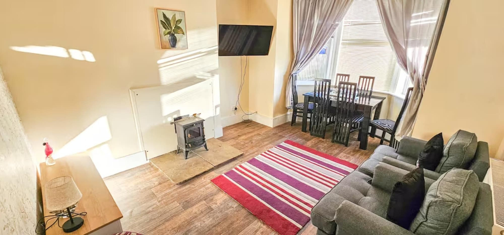 Primary image, Tranquil Retreat in Gorebridge, Midlothian