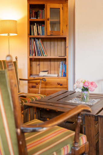 Public Area 2, Leissigen Youth Hostel, Interlaken