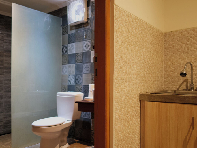 Bathroom 3, d'Leisure, Badung
