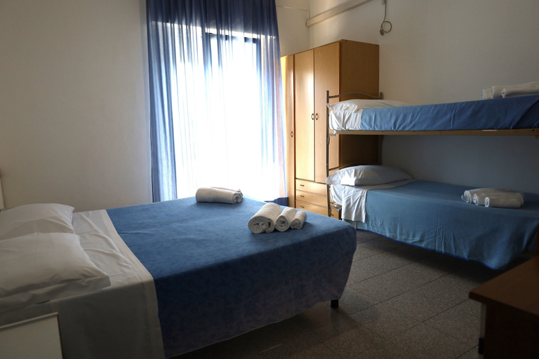 Bedroom 3, Hotel Franca, Rimini
