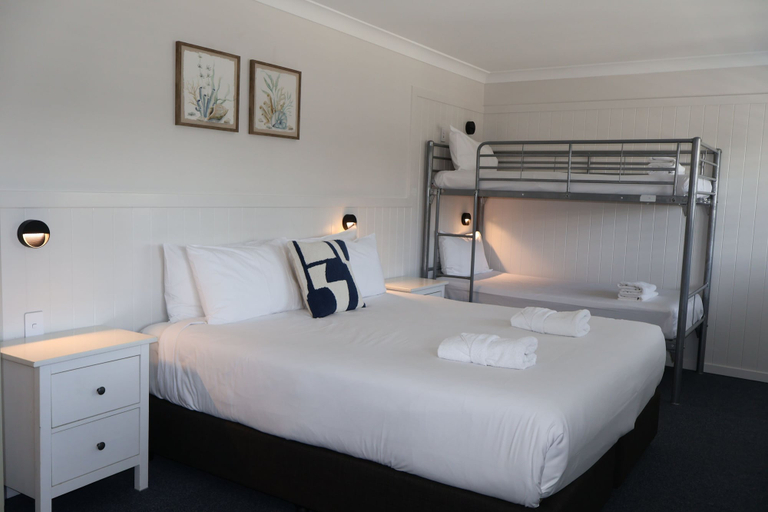 Bedroom 3, BIG4 Gold Coast Holiday Park, Gold Coast