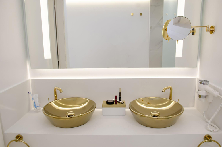 Bathroom 4, ROBINSON IERAPETRA, Crete