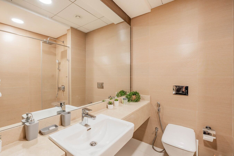 Bathroom 3, Sparkle Tower Residence, Dubai