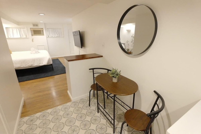 Interior 4, Tropical Paradise by the Park, Washington D.C.