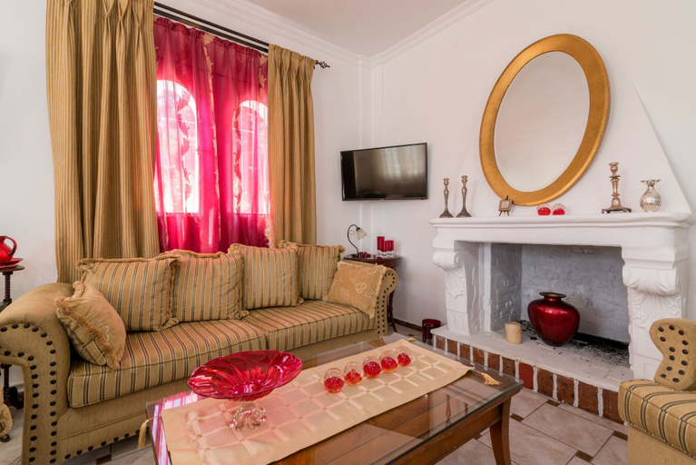 Room 5, Amalia Country House, Ionian Islands