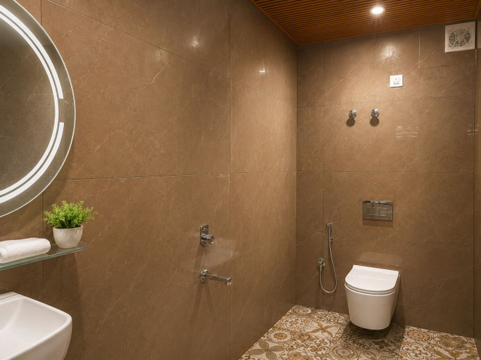 Bathroom 5, Mist Valley By Zenia, Shimla