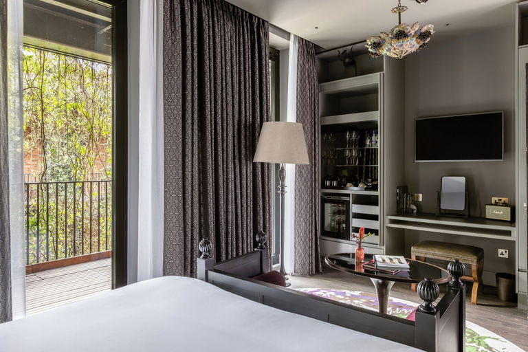 Bedroom 3, The Mandrake, London
