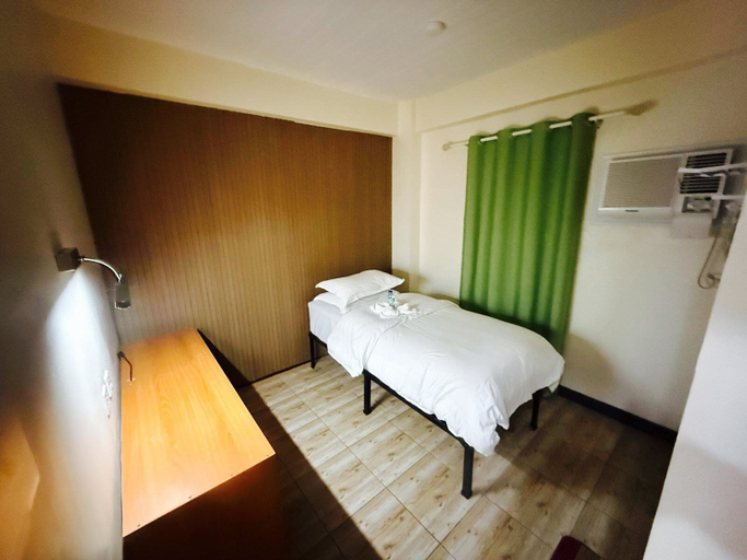 Bedroom 2, Pink Ocean Diving Resort Sabang Puerto Galera, Puerto Galera
