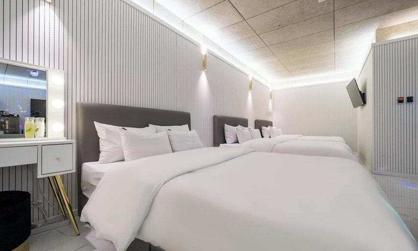 Room 4, Mokpo Hotel The City, Muan