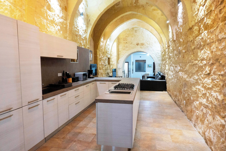 Private kitchen 4, Mixel Gozitan Villa and Pool